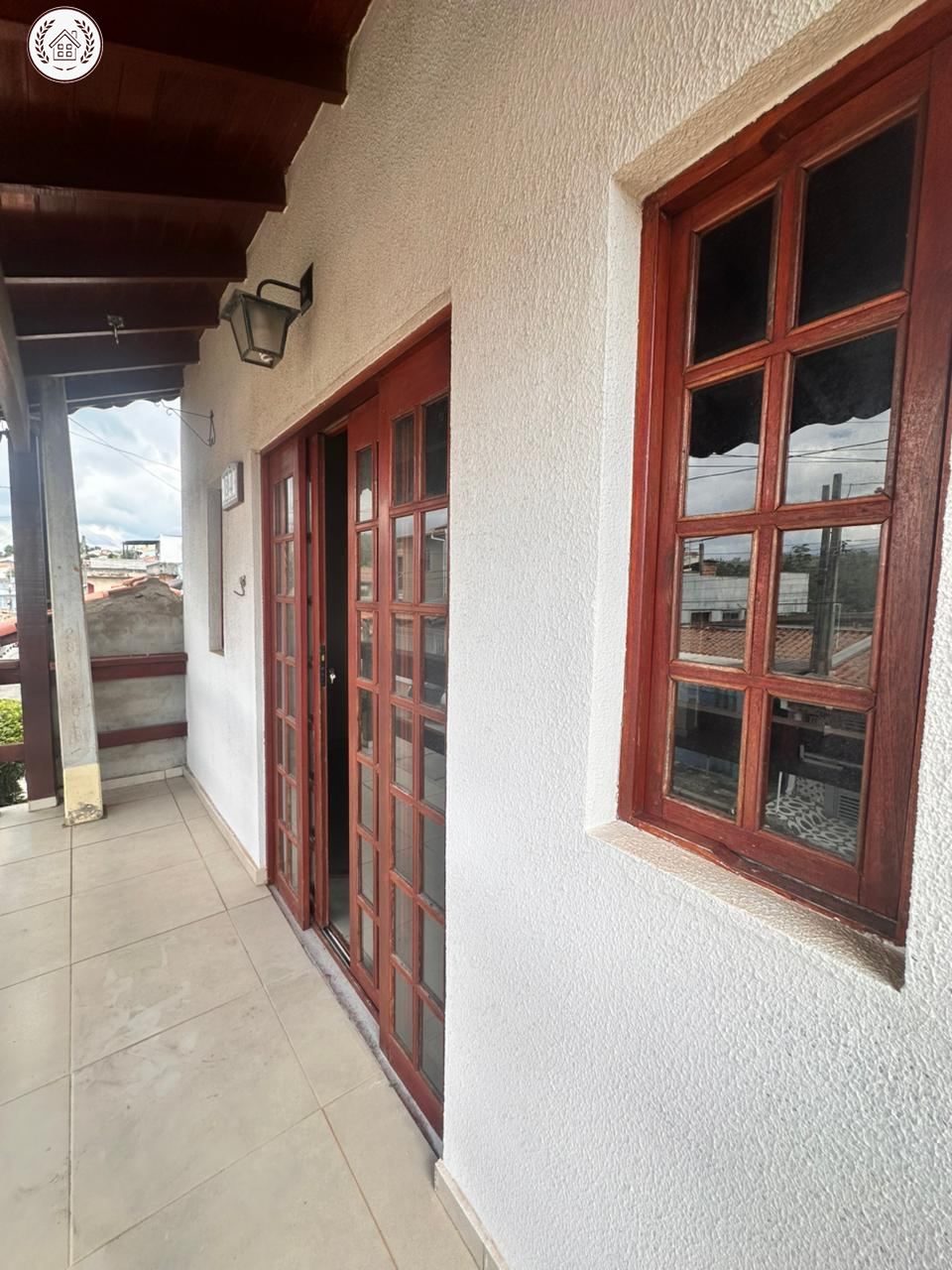Casa em Reneville, Mairinque - Casa no Reneville para venda
