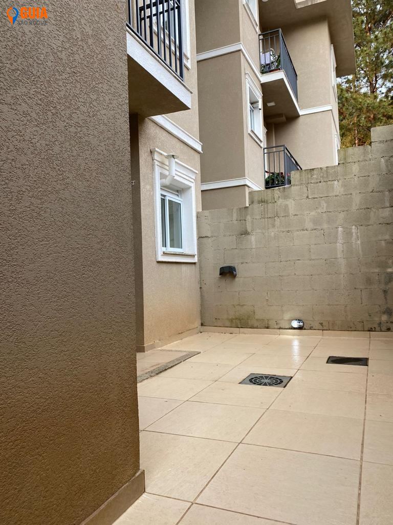 Apartamento em Jardim Villaça, São Roque - Apartamento com quintal e suíte - Foto 2