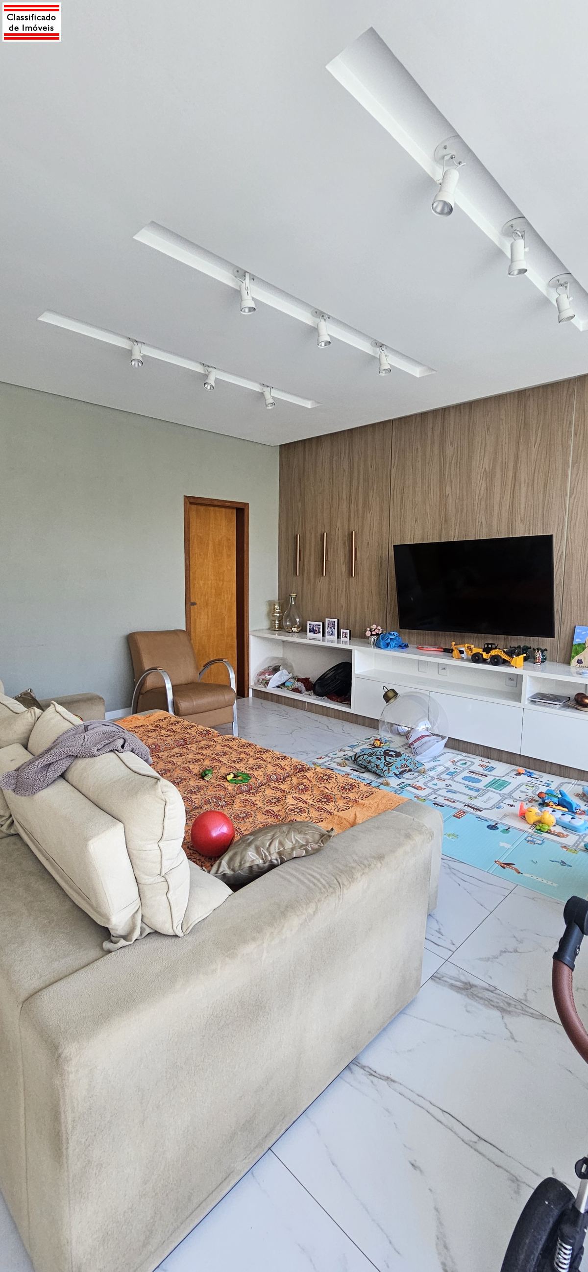 Condomínio em Jardim Cruzeiro, Mairinque - Casa Terrea 230m2 - Porteira Fechada - Foto 1