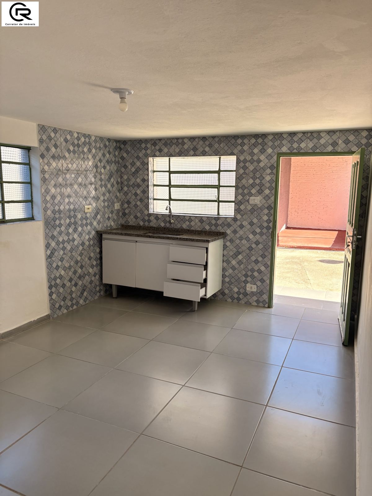 Casa em Jardim Bela Vista, São Roque - Casa dois dormitórios - locação
