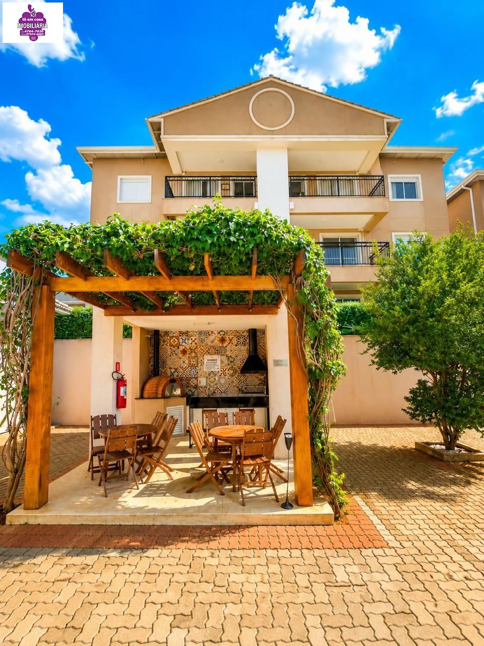 Condominio em Bairro do Cambará, São Roque - Apartamento à Venda em Condomínio