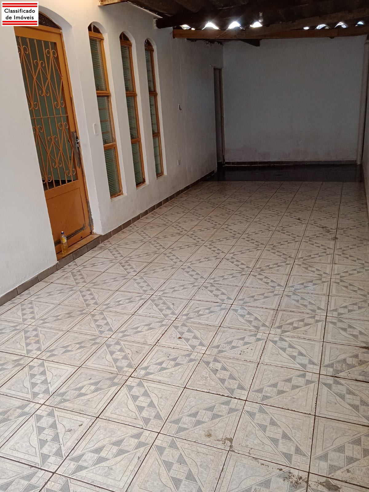Casa em Vila Granada, Mairinque - Ótima Casa com Salão Comercial