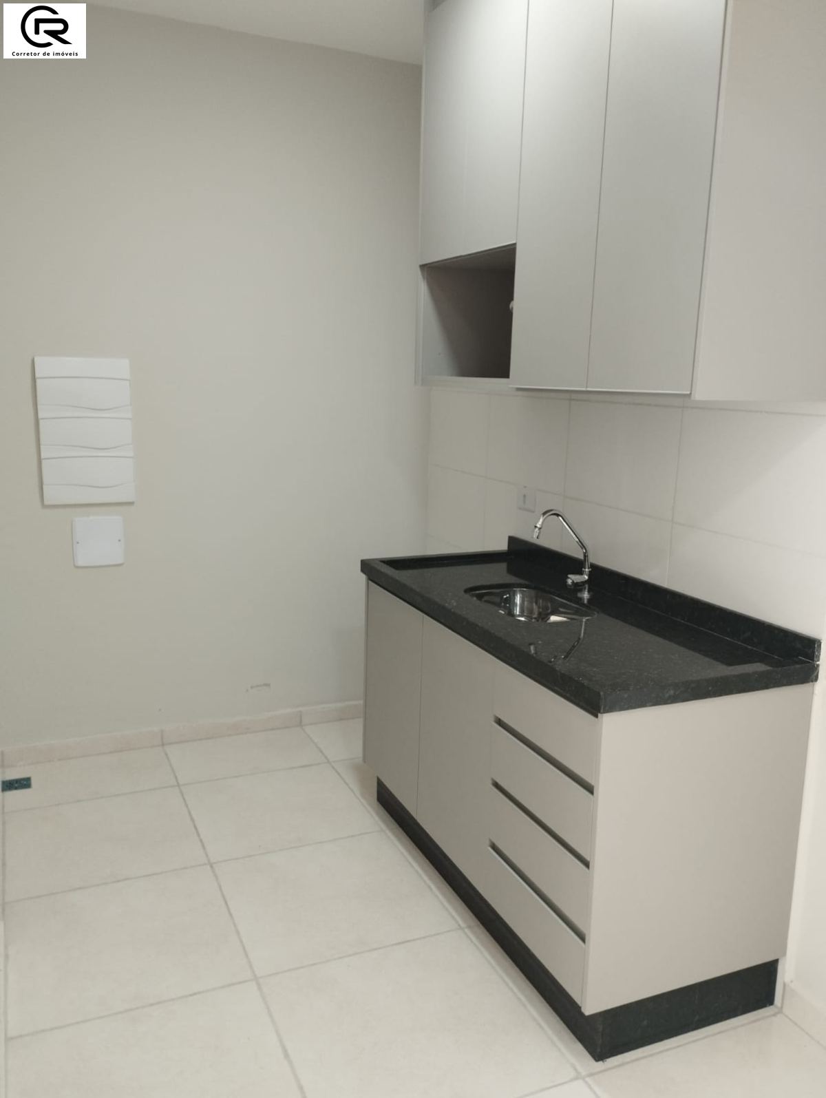 Apartamento em Jardim Meny, São Roque - Kitnet nova - locação