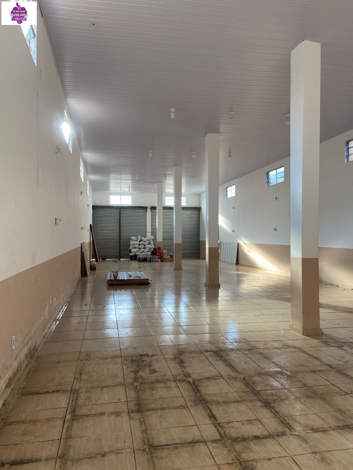 Comercial em Chácaras Lane, Mairinque - Ponto Comercial para Locação, Mairinqu