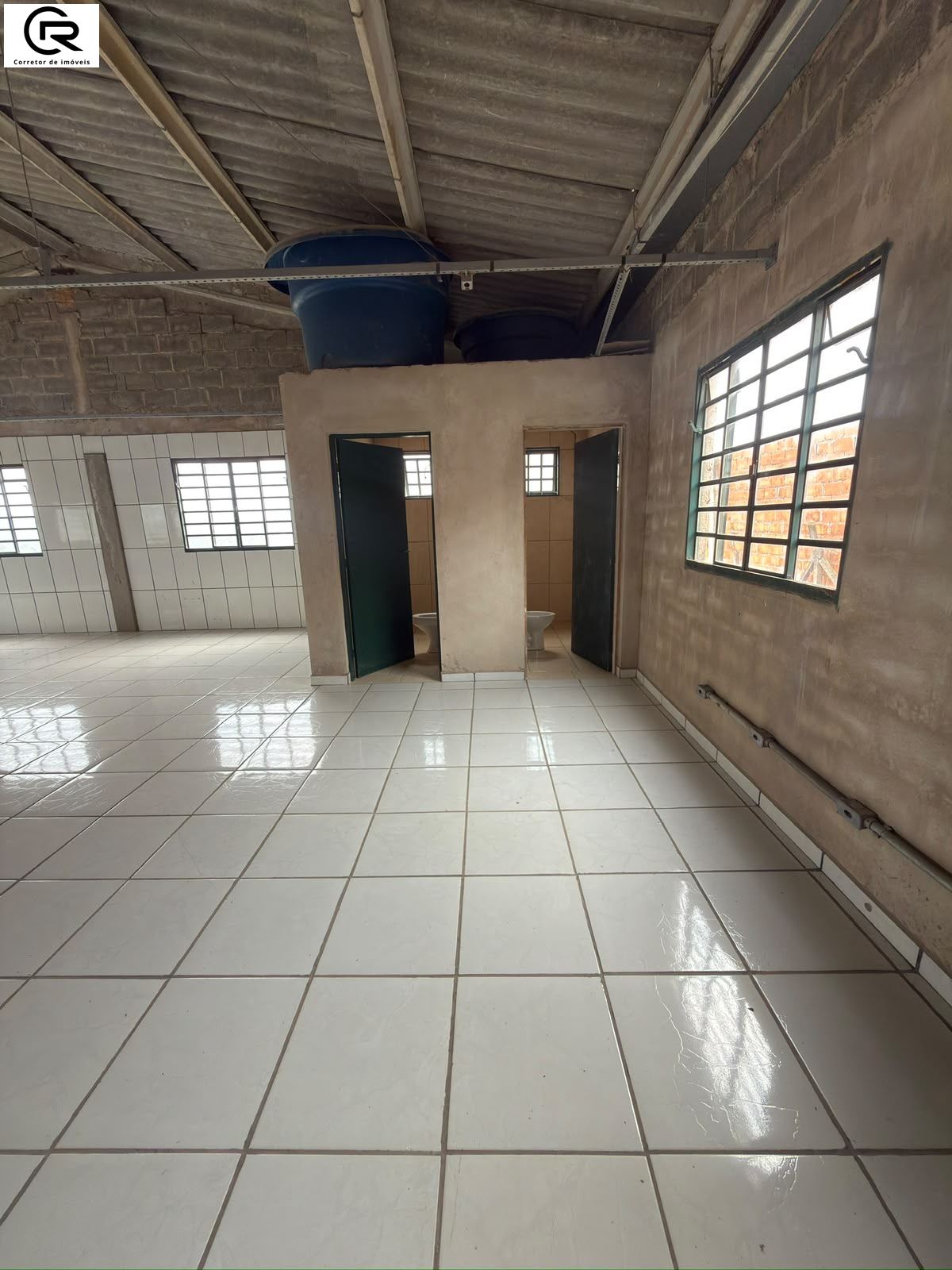 Comercial em Mombaça, São Roque - Galpão na Castello Branco - Foto 14