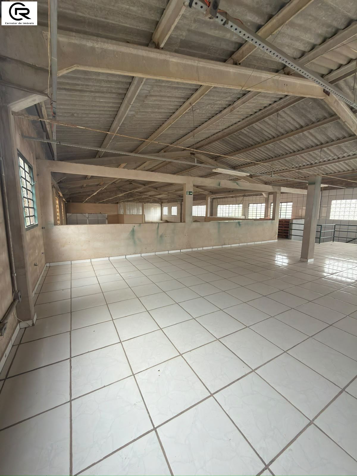 Comercial em Mombaça, São Roque - Galpão na Castello Branco - Foto 11