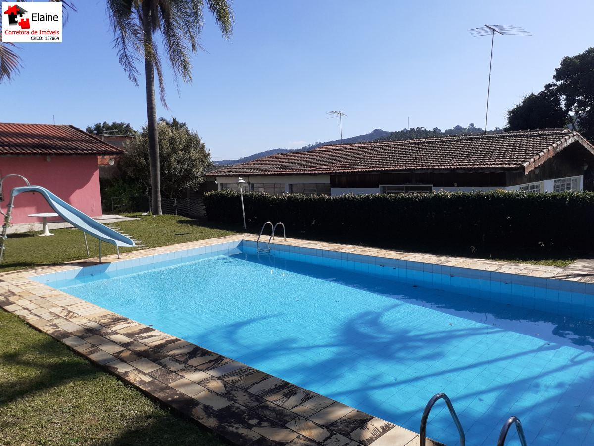 Casa em Vila Santa Rosália, São Roque - Casa maravilhosa com piscina