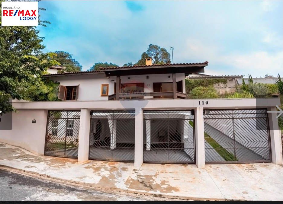 Casa em Jardim das Flores, São Roque - Casa alto padrão