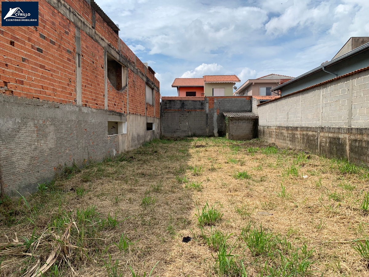 Terreno em Jardim Villaça, São Roque - Terreno plano Jardim Villaça SR