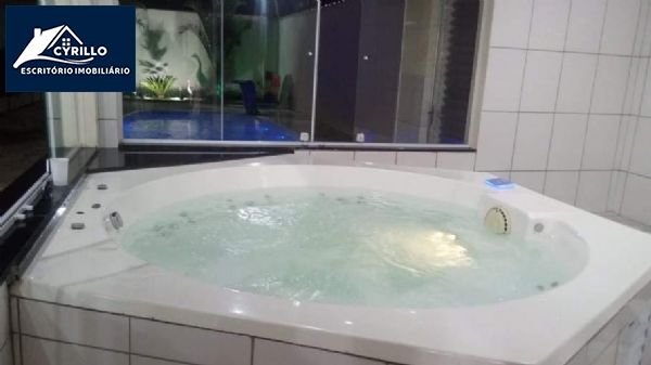 Espa�o para festas com piscina