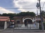 Casa trrea em So Roque SP