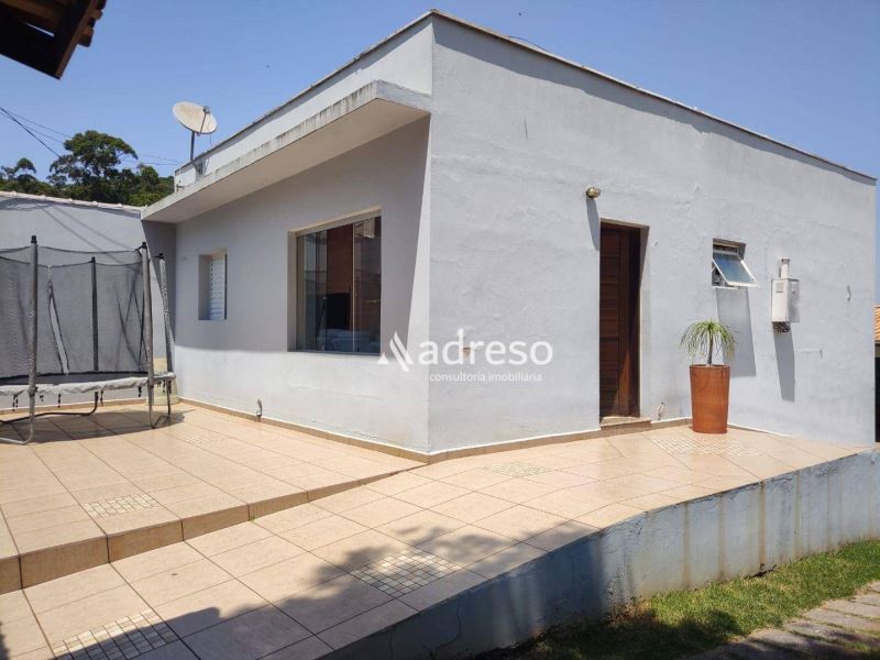 Casa com 2 dormitrios  venda, 115 m por R$ 700.000,00 - Nova Mairinque - Mairinque/SP