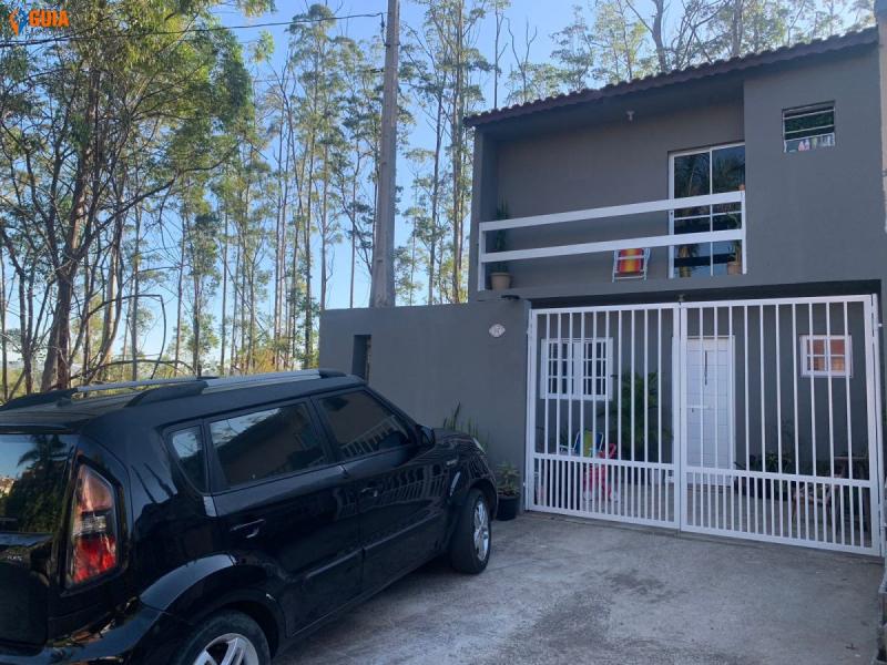 Casa em Reneville, Mairinque - Sobrado no Reneville, Mairinque - SP
