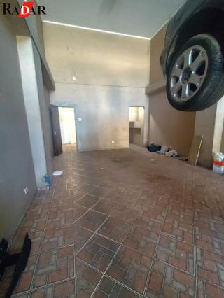 Comercial em Jardim Renê, São Roque - Foto 1