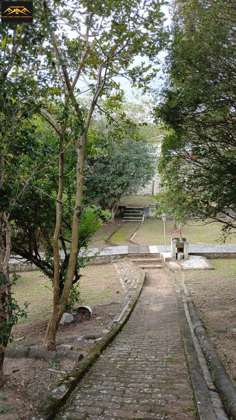 Casa em Estação, São Roque - Belíssima chácara de locação no cent - Foto 2