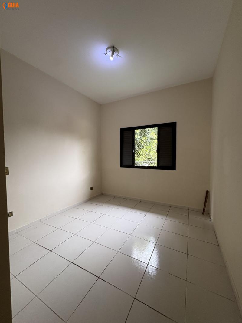 Apartamento em Vila Junqueira, São Roque - Apartamento amplo com suíte á venda - Foto 2