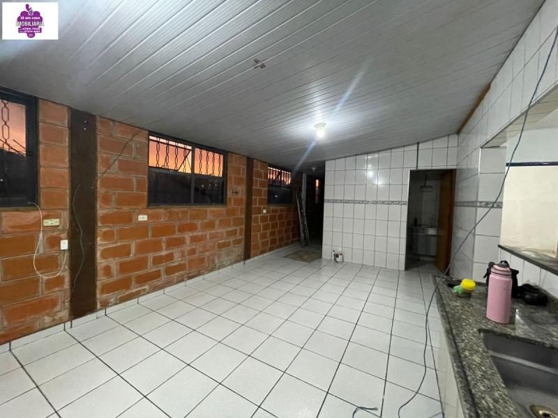 Casa em Jardim Meny, São Roque - Casa para Locação no Centro de São Ro
