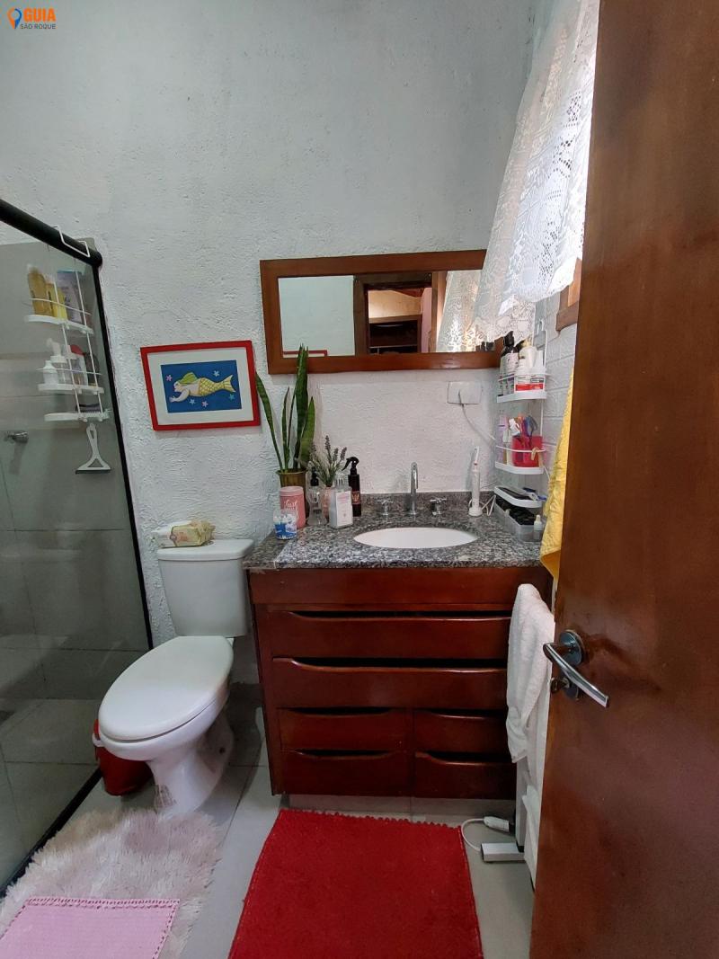 Chácara em Vila Darcy Penteado (Mailasqui), São Roque - Sítio com 2 casas mobiliadas - S. Roque