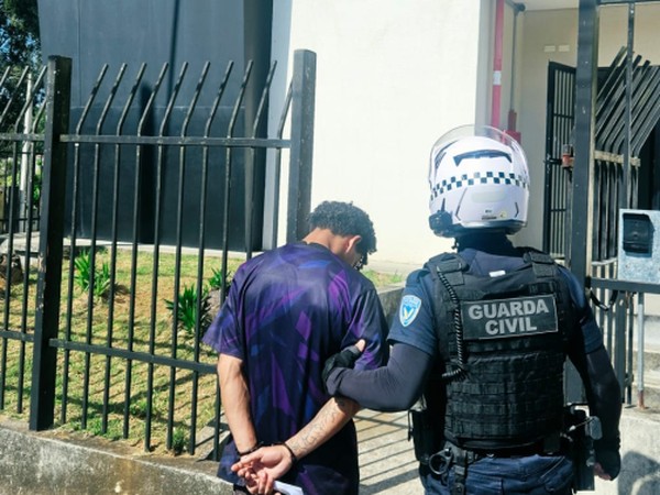 GCM prende homem por tráfico durante patrulhamento em São João Novo