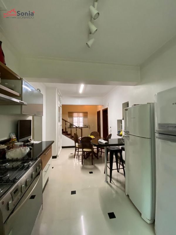 Casa em Junqueira, São Roque - Belo sobrado 5 dormitórios - VENDA - Foto 1