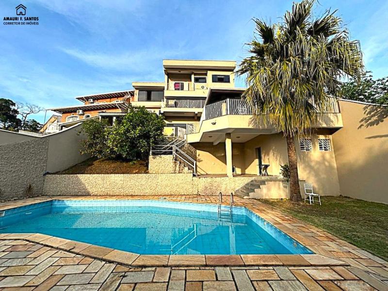 Casa em , São Roque - CASA DE ÓTIMO PADRÃO EM BAIRRO NOBRE - Foto 1