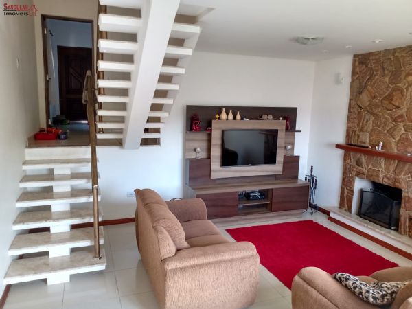 Casa em Jardim Villaça, São Roque - Excelente Casa na Estrada do Vinho - Foto 1