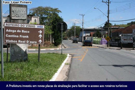 A Prefeitura investiu em novas placas de sinalização para facilitar o acesso aos roteiros turísticos   